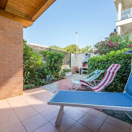 With Parking Space Baska, Krk - 22407 Apartament Baška