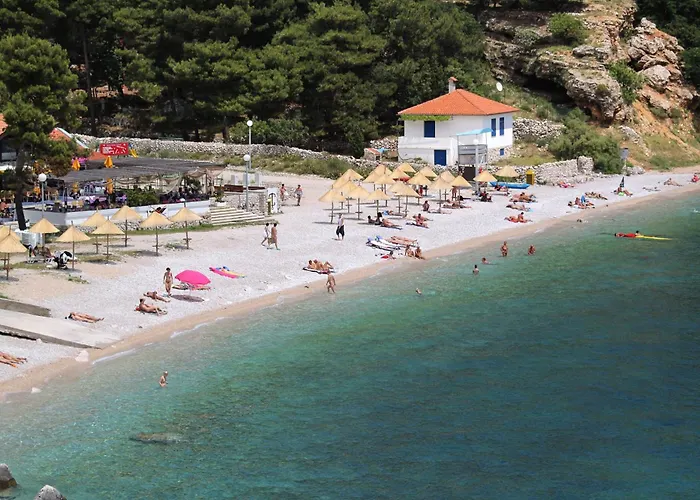 With Parking Space Baska, Krk - 22407 Apartament Baška