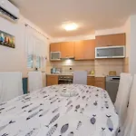 דירה With Parking Space Baska, Krk - 22407 *